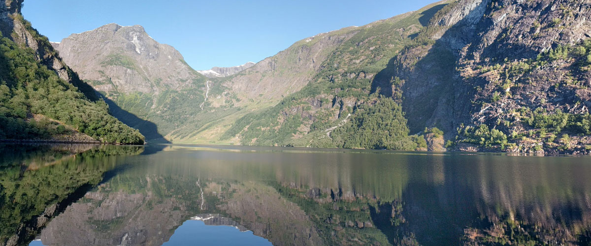 SUP in Norway, Nærøyfjord