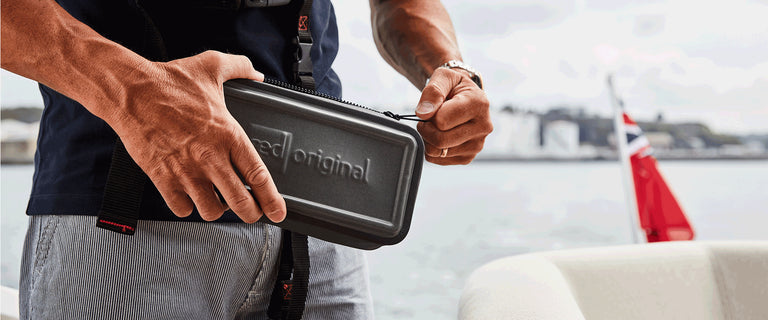 Why A Waterproof Pouch Is The Ultimate Holiday Accessory