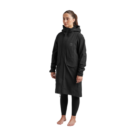 Pursuit Waterproof Lightweight Changing Robe Jacket Obsidian