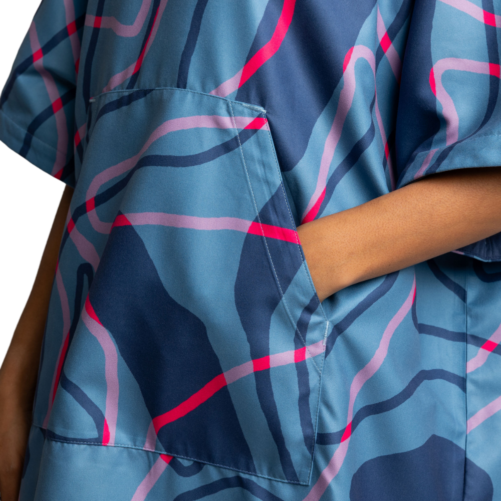 Women's Quick Dry Microfibre Poncho Changing Robe - Tidal Textures